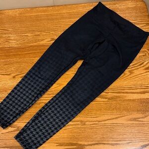 Lululemon Black Fade Print Leggings - 6